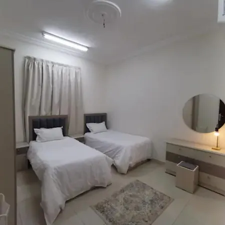 Luxurious Family 3 Bedroom Apartments 10 Mins Drive To Al-Masjid Nabawi - Nozol Noor 1 Medina Exterior photo