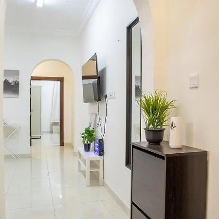 Luxurious Family 3 Bedroom Apartments 10 Mins Drive To Al-Masjid Nabawi - Nozol Noor 1 Medina Exterior photo